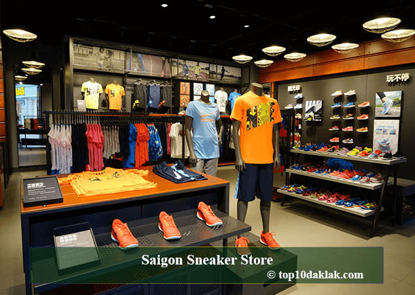 Saigon Sneaker Store