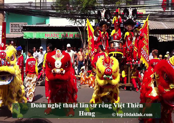 Đoàn nghệ thuật lân sư rồng Việt Thiên Hưng